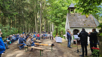 Die Gemeinde an der Waldkapelle Furth